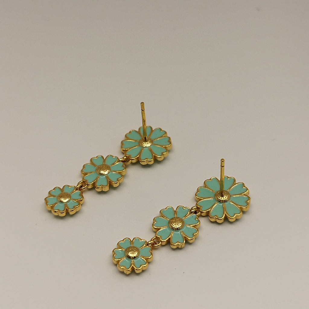 Feminin 18K Forgyldt blomster ørering emalje trend Dansk Design